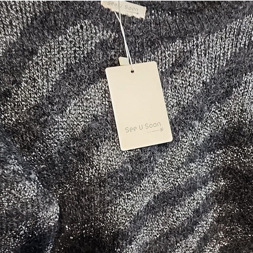 Cozy Gray Animal Print Knit Pullover